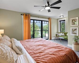 Middle Fork Retreat - a 3 bedroom home near Glacier National Park! - Hungry Horse - Bedroom