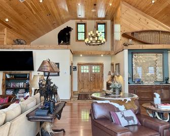 Adirondack Luxury Vacation Home - Tupper Lake - Living room