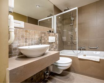 Hotel Acacia - ברוג'