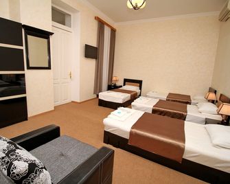 Tiflis House - Tiflis - Habitación