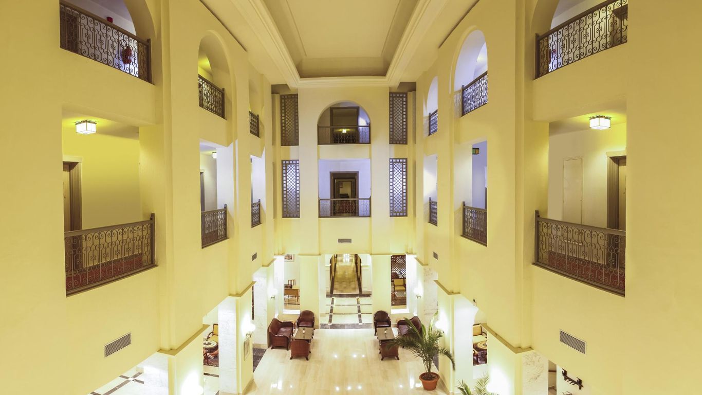 فندق نادي كاليميرا يتي بيتش