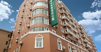 Greentree Inn Shanghai Hongqiao Airport Hotel - Shangai - Edificio