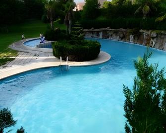 Apartamentos Beni-Beach - Benidorm - Pool
