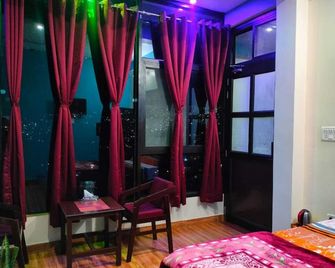 Mangalmurti Himalyan Hotel - Almora