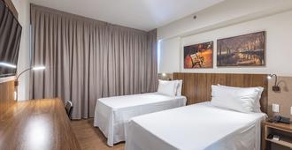 Executive Inn Hotel - Uberlândia - Schlafzimmer
