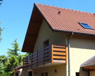 Le Chemin D'Ulphe - Boves - Building
