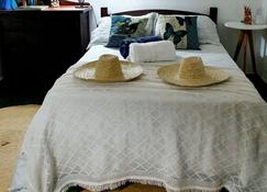 Andorinhas 'Mini casa de hóspede' - Niterói - Bedroom