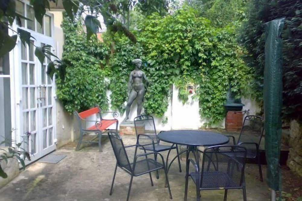 Ferienwohnung-Franziska-Wuensche-Wohnung-1 - Dresden - Patio