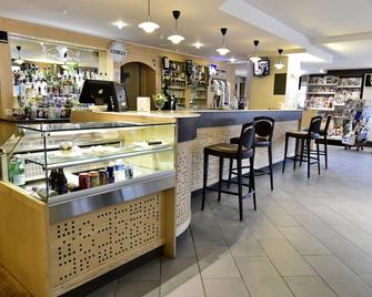 Hotel De La Gare - Eygliers - Bar
