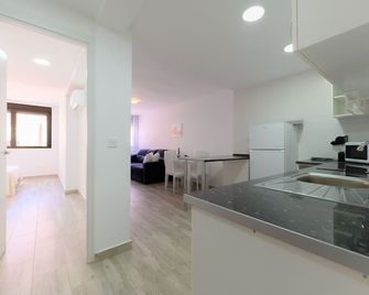 For You Rentals Acogedor Apartamento Temporal De Un Dormitorio En Chamartin Mma323a - 馬德里 - 廚房