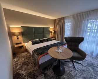 Appartment-Hotel-Hölzl - Grünwald - Schlafzimmer