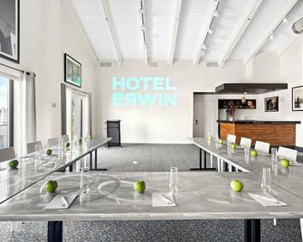 Hotel Erwin Venice Beach - Los Angeles