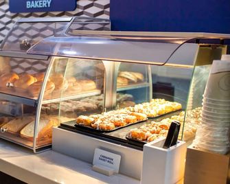 Holiday Inn Express Hickory-Hickory Mart By IHG - Hickory