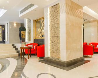 Golden Tulip Flamenco Hotel Cairo - קהיר - לובי