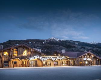 Hotel Base Camp Lodge - Bourg Saint Maurice - Bourg-Saint-Maurice - Building