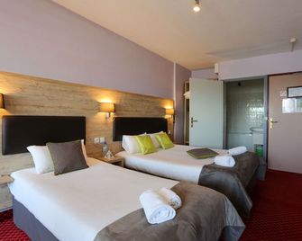 Brit Hotel Bleu Nuit - Saintes - Habitación