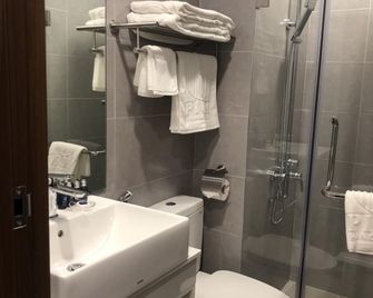 Pium Hanoi Hotel - האנוי - דלפק קבלה