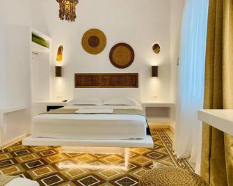 Semiramis Guesthouse - Adamantas