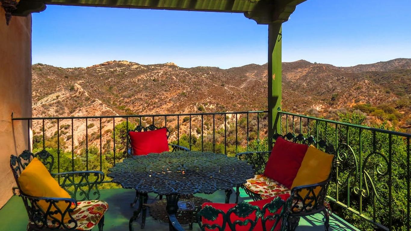 Topanga Canyon Inn Bed and Breakfast