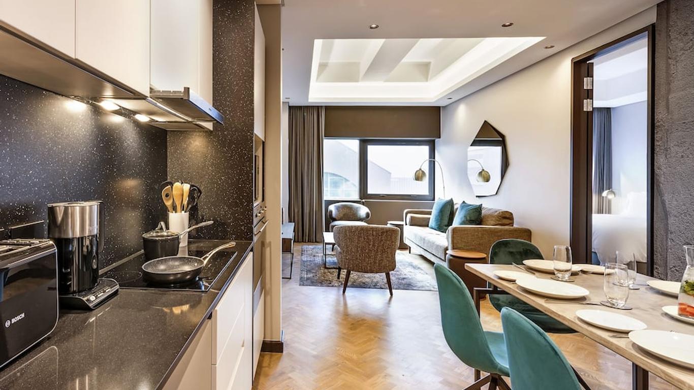 The Onyx Apartment Hotel