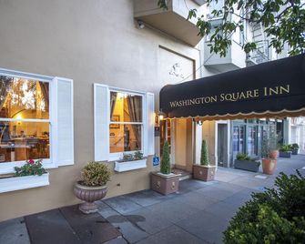 Standard Queen Room with Private External Bathroom - San Francisco - Byggnad
