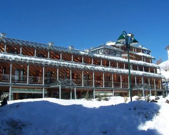 Il Fraitevino Bed & Breakfast - Sestriere - Bygning