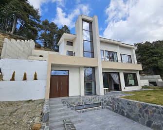 Ride&Rest by Zabike - Pródromos - Edificio