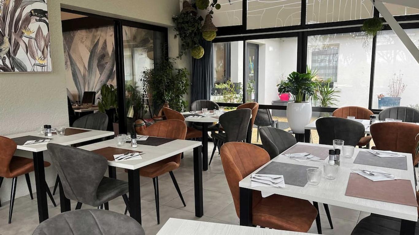 Cit'Hotel Les Eleis