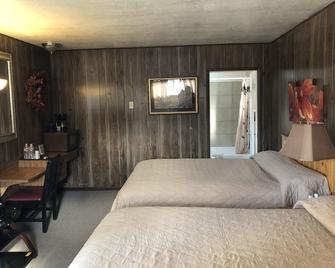 Rustic Inn Motel - Ely - Schlafzimmer