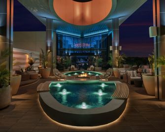 The Westin Atlanta Gwinnett - דולות' - מסעדה