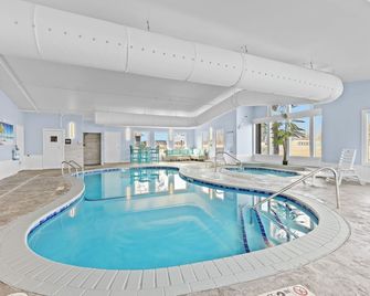 Nisswa Inn and Suites - Nisswa - Piscina
