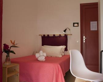 Area 12 BB - Trapani - Habitación
