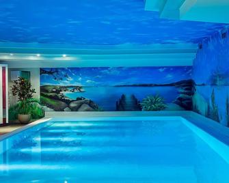 Best Western Plus Hotel Stadtquartier Haan - Haan - Pool