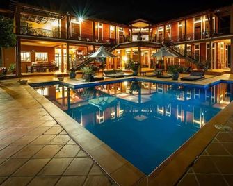 Villa Vedici - Kampot - Piscina