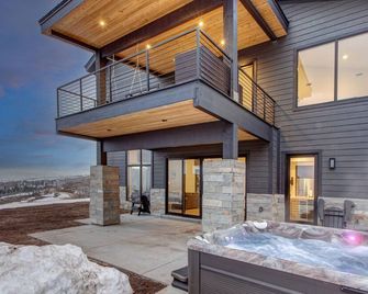 Modern Tollgate Canyon Luxury Stonezee - Coalville - Building