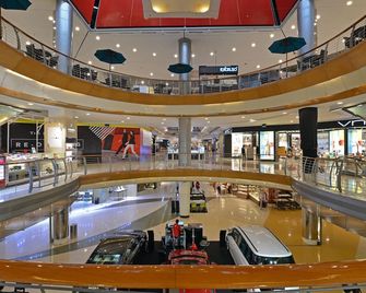 Pop! Hotel Kelapa Gading Jakarta - ג'קרטה - לובי