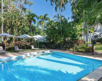 Tropical Resort-style Living on Mirage Golf Course - Port Douglas - Pool