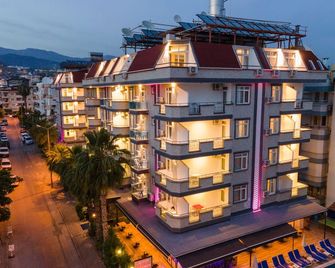 Alanya Risus Park Hotel - אלניה - בניין