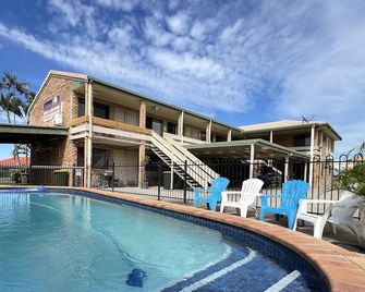 Golden Beach Motor Inn - Caloundra - Piscine
