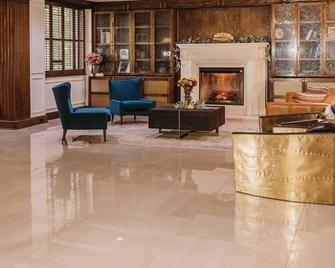 116 · Timeless #116 - Hotel Phillips - Bartlesville - Lobby