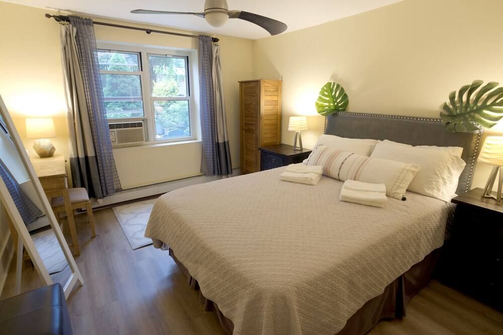Brooklyn, Garden, Spacious, Great Location, 1 stop to Manhattan - ברוקלין - חדר שינה