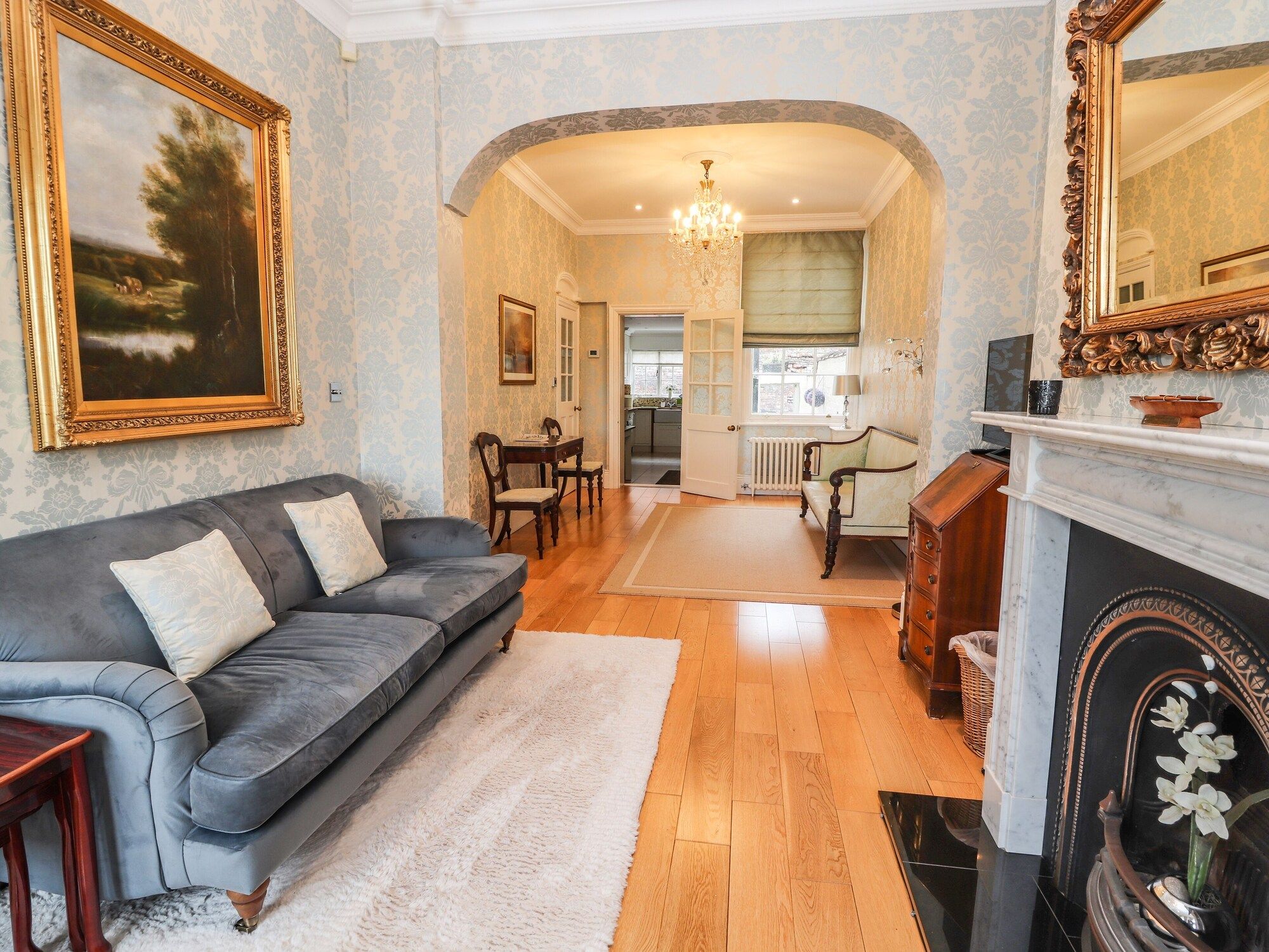 12 Deva Terrace - Chester