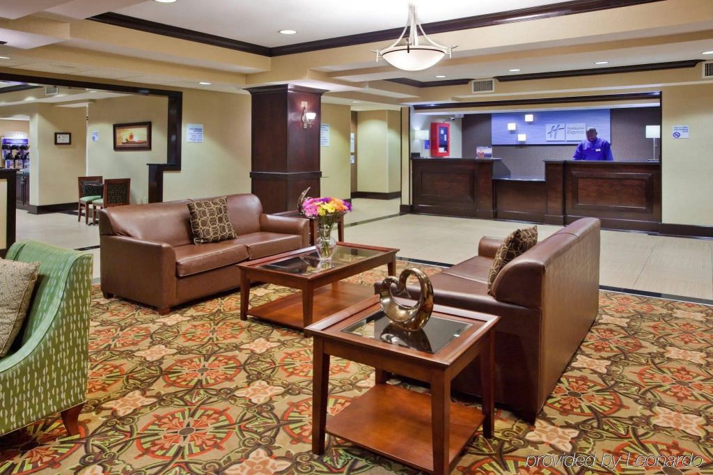 Holiday Inn Express & Suites Charlotte-Concord-I-85 By IHG - קונקורד - טרקלין
