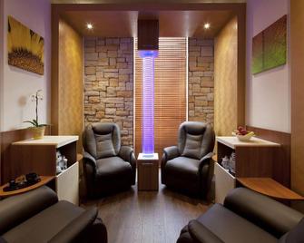 Hotel Excelsior - מריאנסקה לאזנה - סלון