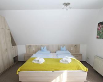 grünblau Vitalpension - Warnemünde - Habitación