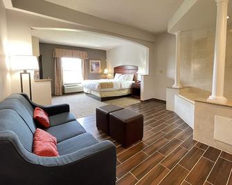 Comfort Suites East Brunswick - South River - East Brunswick - Bedroom