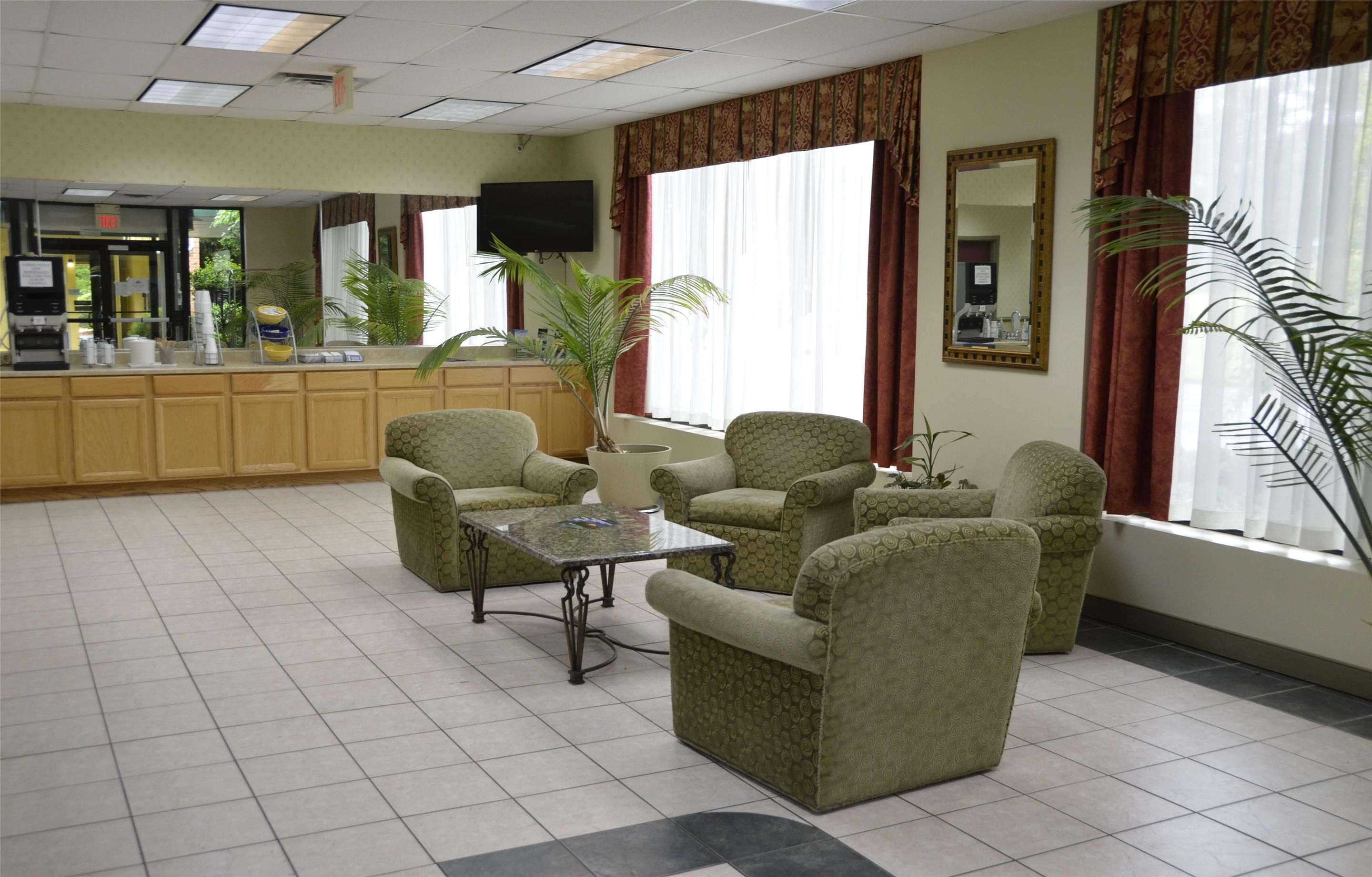 Days Inn by Wyndham Luray Shenandoah - Luray - Hall d’entrée