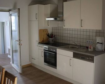 Ferienwohnung Jacobshof - Bitburg - Küche