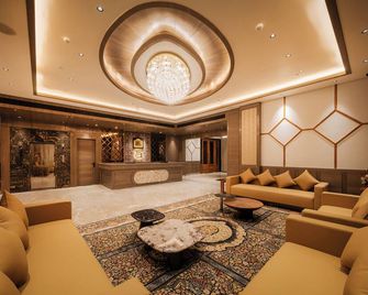Ananta Express Katra - Katra - Lounge