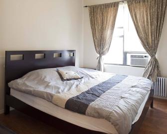 NYC 30 min by Subway, Brooklyn, Brighton Beach 2 - Brooklyn - Bedroom